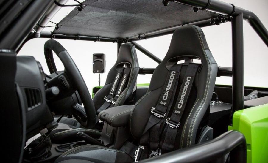 Интерьер Jeep Trailcat Concept 2016 года  (фото 16 из 26)